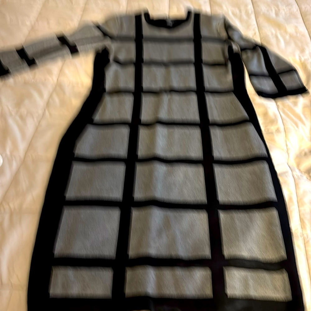 Woman’s dress Liz Claiborne black grey